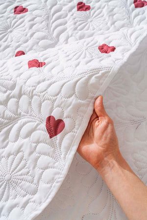 Lovely Double Micro Sleep Set 3-Piece Heart Patterned Bedspread Set