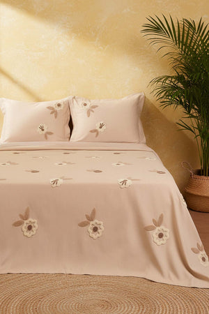 Cappy Lalezar Double Embroidered Bedspread Set