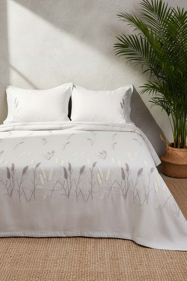 Light Grey Willow Breeze Pattern Double Embroidered Bedspread Set