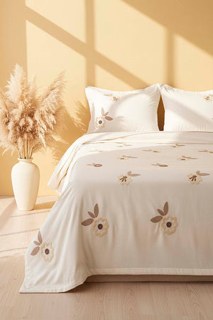 Ecru Lalezar Double Embroidered Bedspread Set