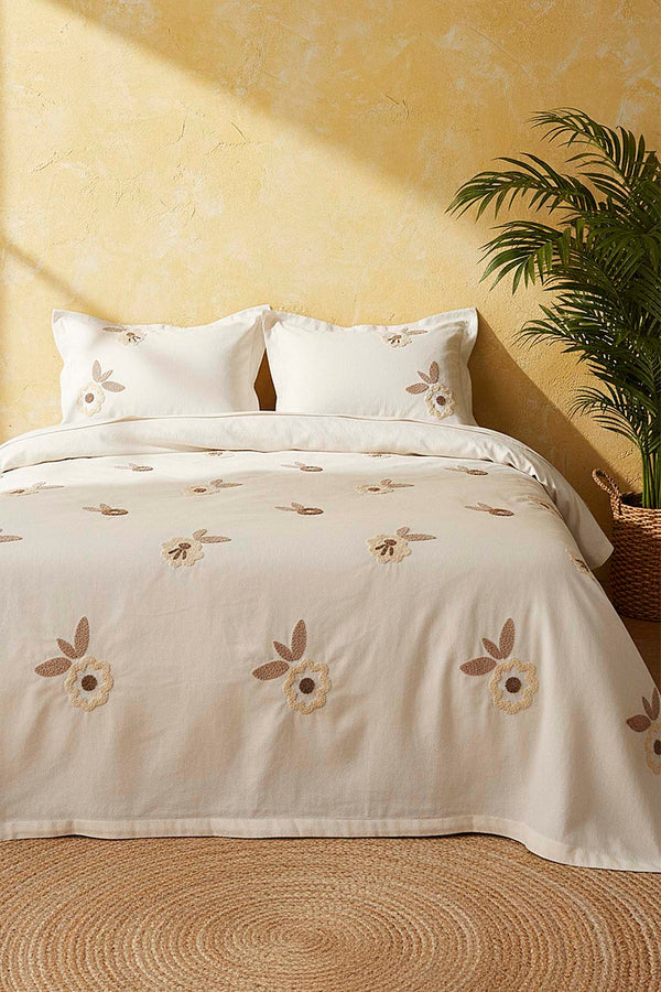 Ecru Lalezar Double Embroidered Bedspread Set