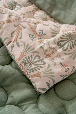 Ethnic Palace Double-Sided Daisy Quilted Quilt - 200x215 cm