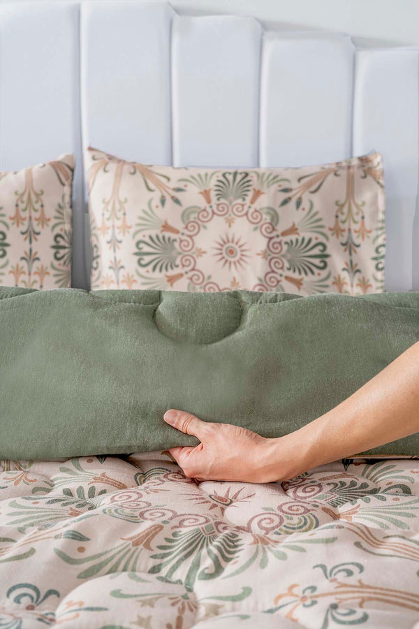 Ethnic Palace Double-Sided Daisy Quilted Quilt - 200x215 cm