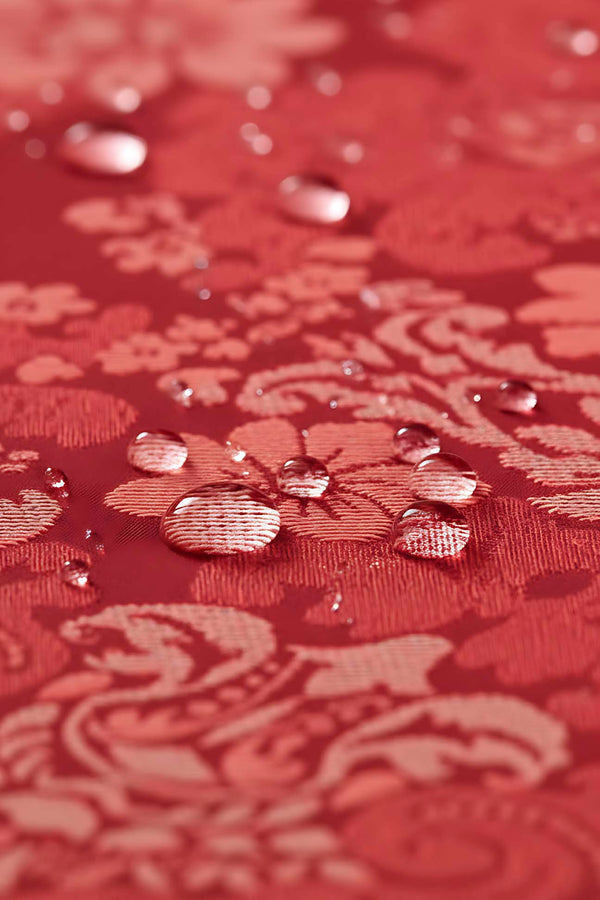 Jumbo Red Jacquard Tablecloth – Liquid Repellent, Stain Resistant, 100% Polyester, 160x220 cm