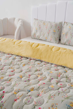 Begonvil Double-Sided Daisy Quilted Quilt - 200x215 cm