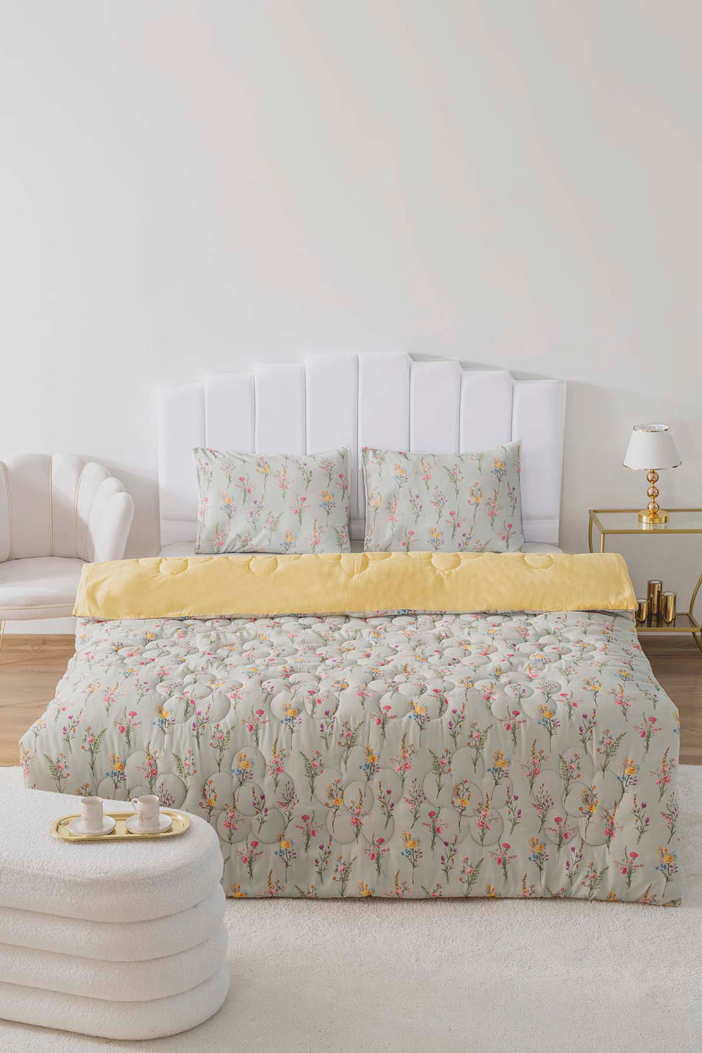 Begonvil Double-Sided Daisy Quilted Quilt - 200x215 cm