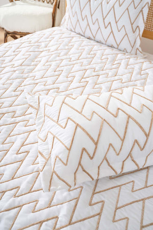 Maria Double Court Quilted Bedspread Set 3 Piece Sleeping Set