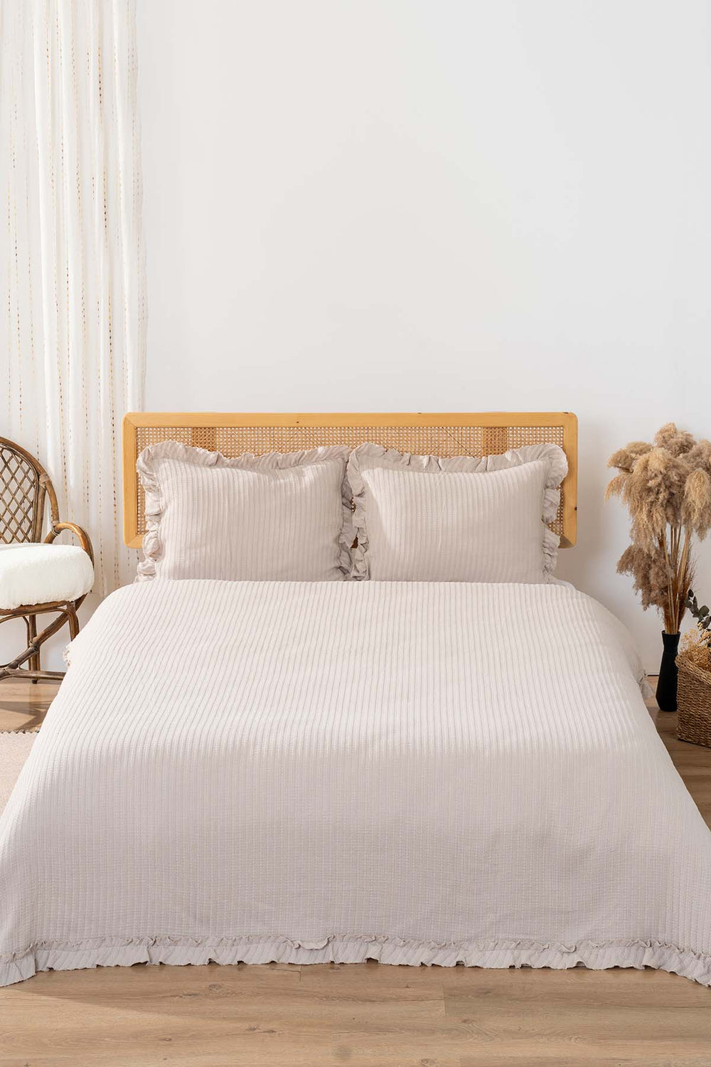 Marta Beige Double Jacquard Bedspread Set 3-Piece Sleep Set