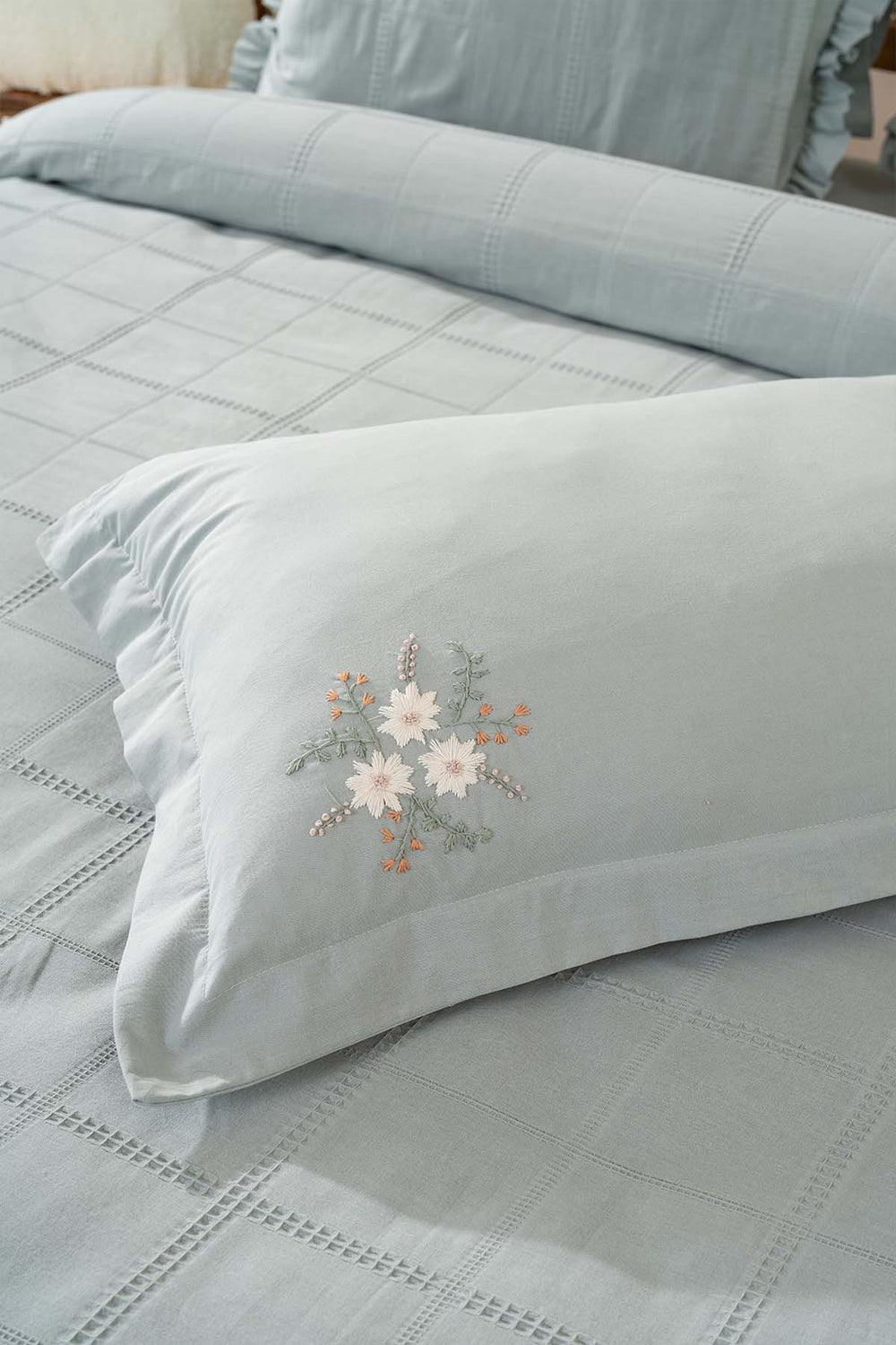 Fiorella Mint Double Bed Sheet and Bedspread Set – 6 Piece Bedding Set