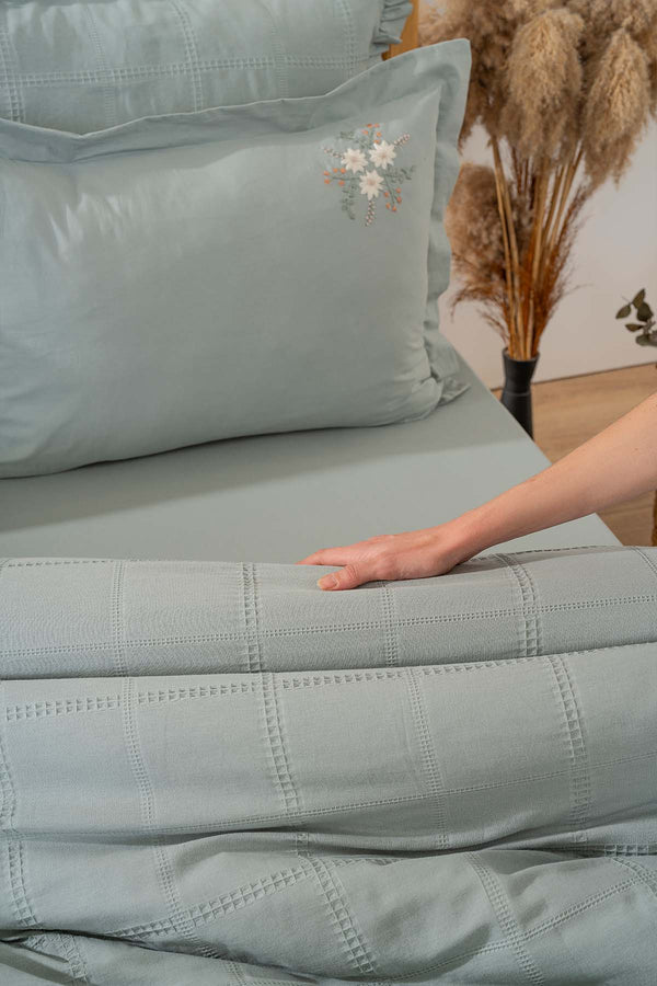 Fiorella Mint Double Bed Sheet and Bedspread Set – 6 Piece Bedding Set