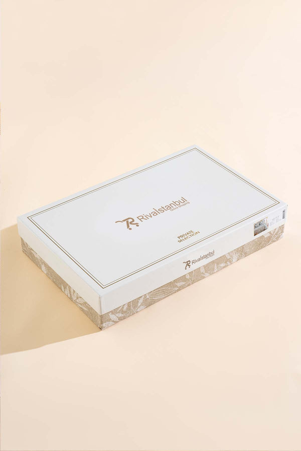 Fiorella Mint Double Bed Sheet and Bedspread Set – 6 Piece Bedding Set