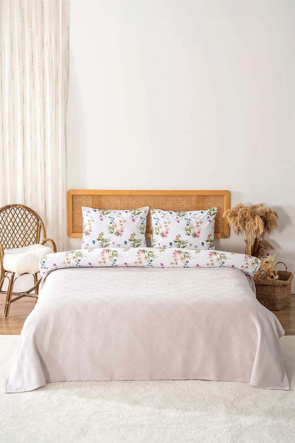 Zigzag Light Gray Double Bedding Set with Duvet Cover - 5 Piece Bridal Set